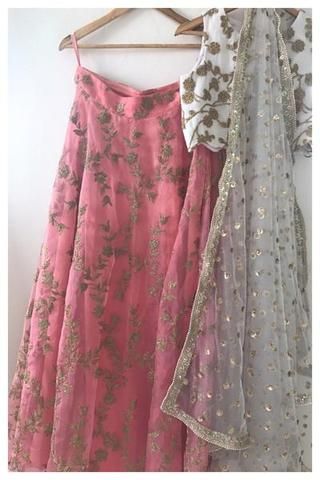 latest women fashion